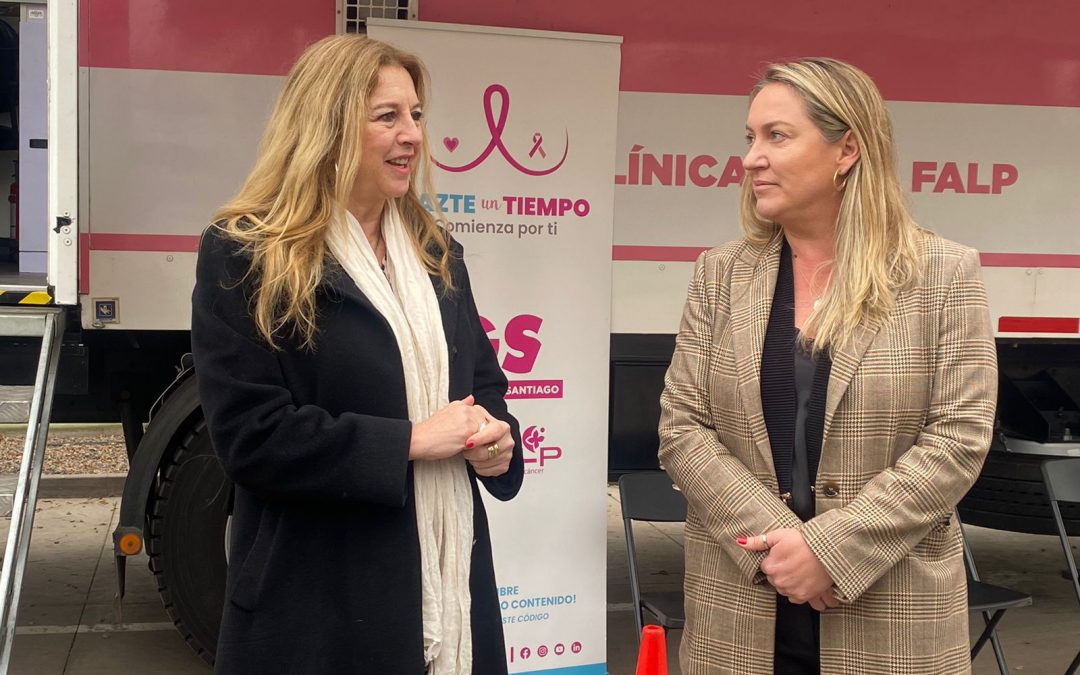 En Colina se lanza programa que busca concientizar por campaña de cáncer de mama